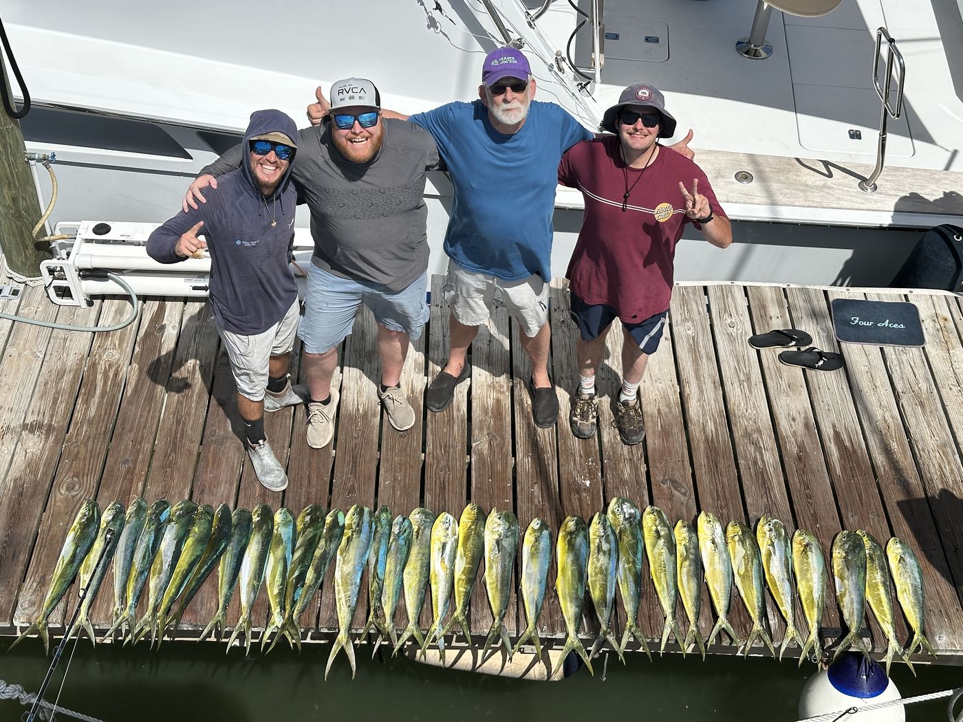LA Family Full Day, 32 Schoolies and Angel Put on a Clinic